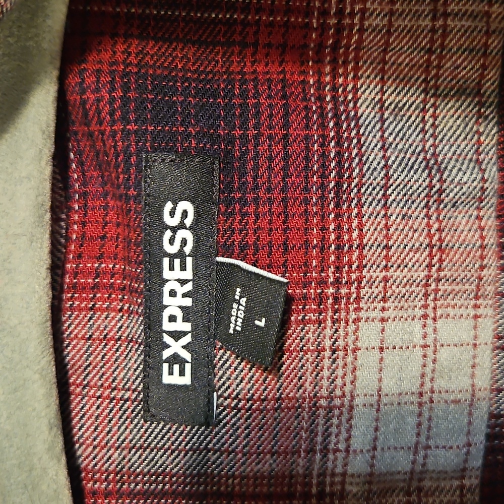 Express Flannel - Picture 2 of 4